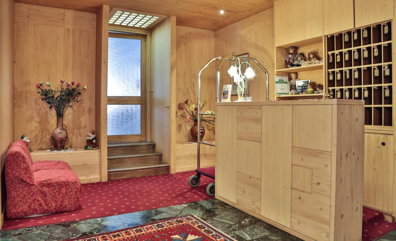 Hotel Fai Fai della Paganella Kültér fotó