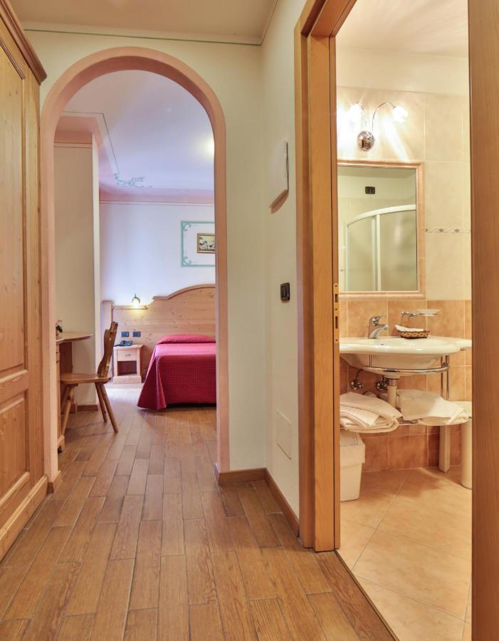 Hotel Fai Fai della Paganella Kültér fotó