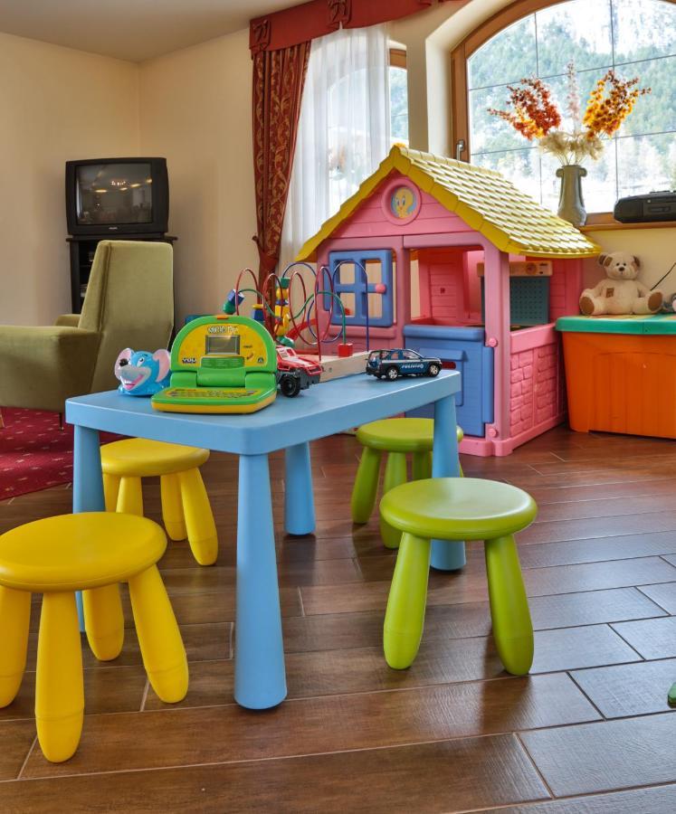Hotel Fai Fai della Paganella Kültér fotó