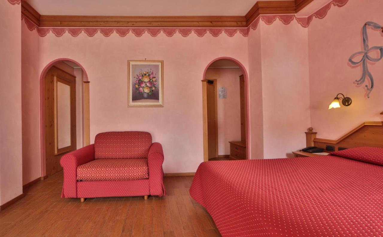 Hotel Fai Fai della Paganella Kültér fotó