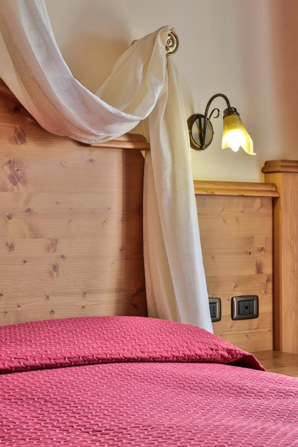 Hotel Fai Fai della Paganella Kültér fotó