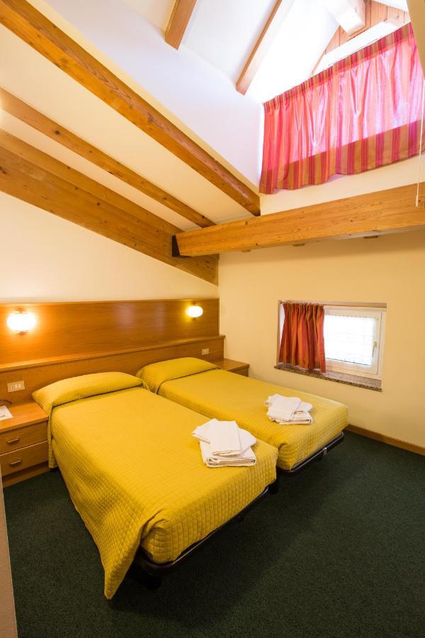 Hotel Fai Fai della Paganella Szoba fotó