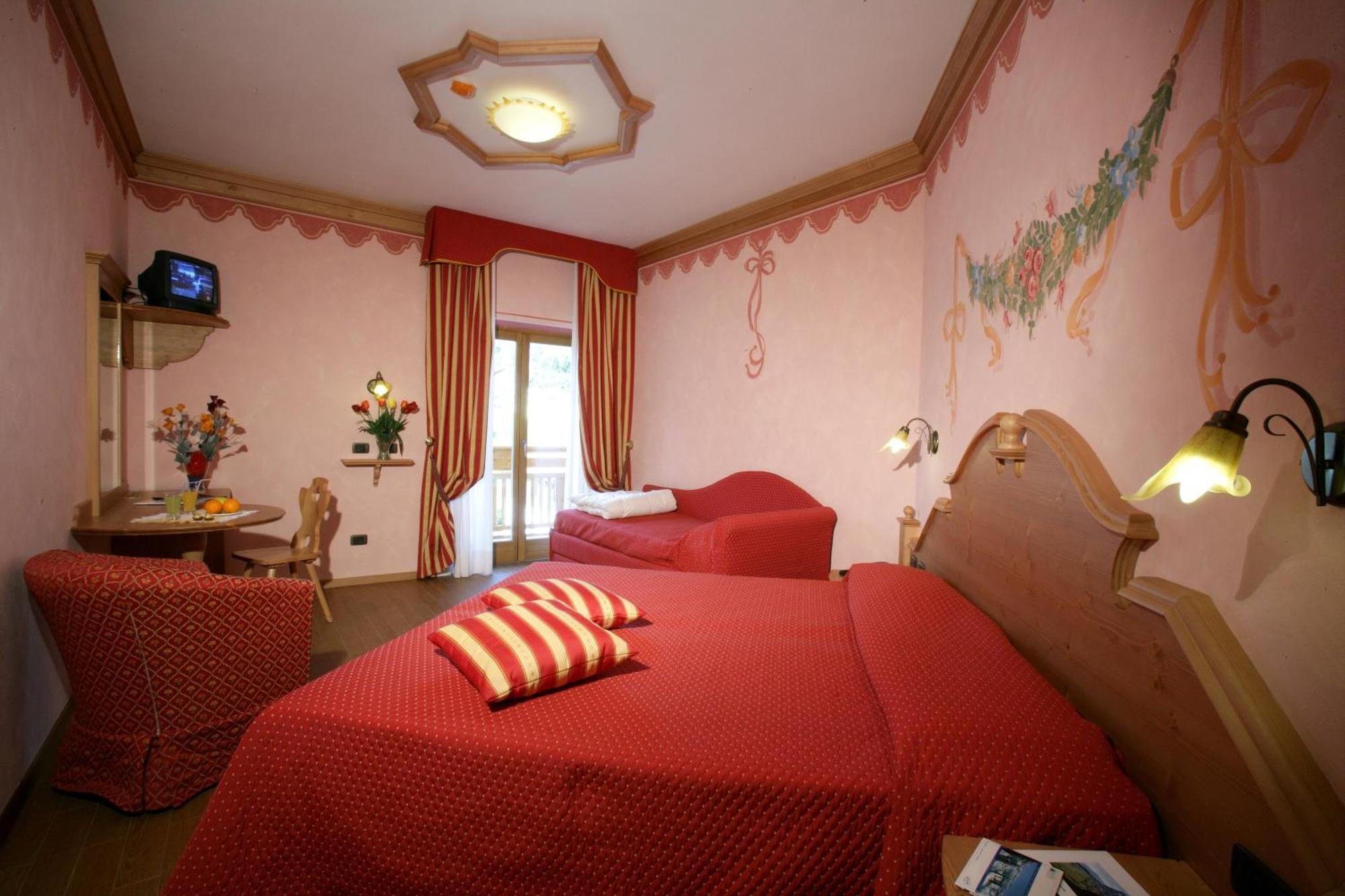 Hotel Fai Fai della Paganella Kültér fotó