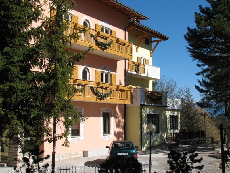 Hotel Fai Fai della Paganella Kültér fotó